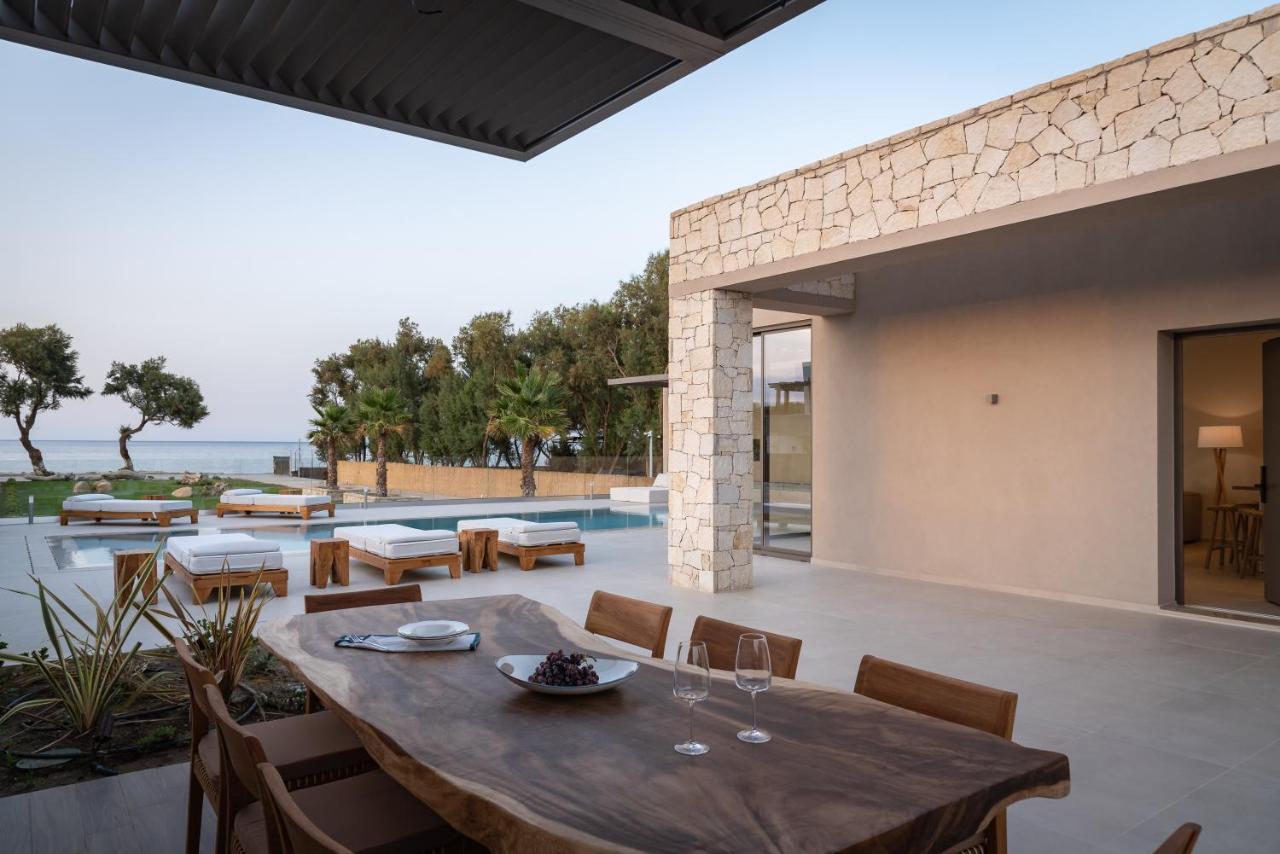 Artemis Seafront Villa, An Evanescence Sea Retreat, By Thinkvilla Tavronitis  Luaran gambar