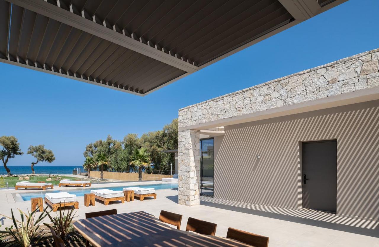 Artemis Seafront Villa, An Evanescence Sea Retreat, By Thinkvilla Tavronitis  Luaran gambar